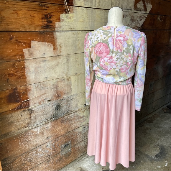 Vintage 1980’s Pink & Pastel Floral Print Dress Fit and Flare Boston Maid Size 6 - Picture 6 of 12